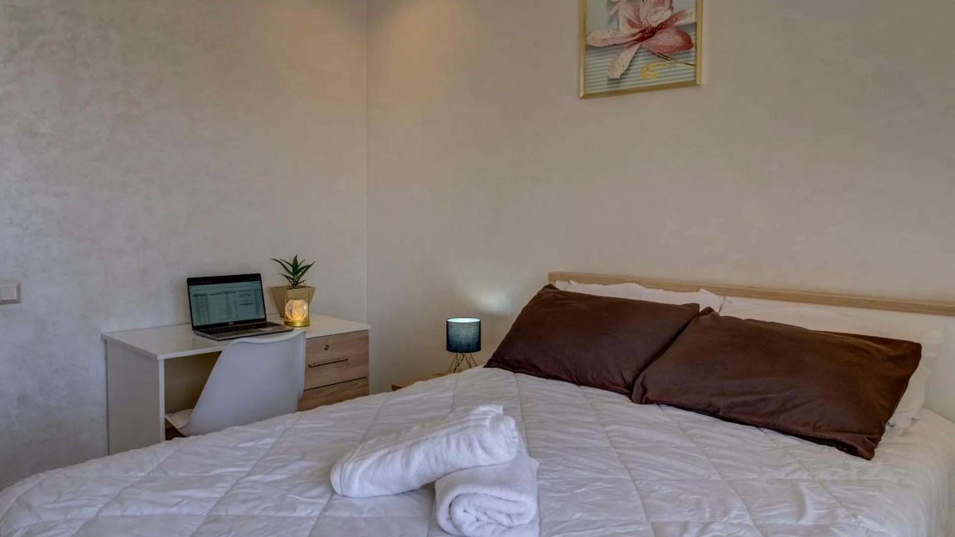 Holiday Apartement With Pool أغادير